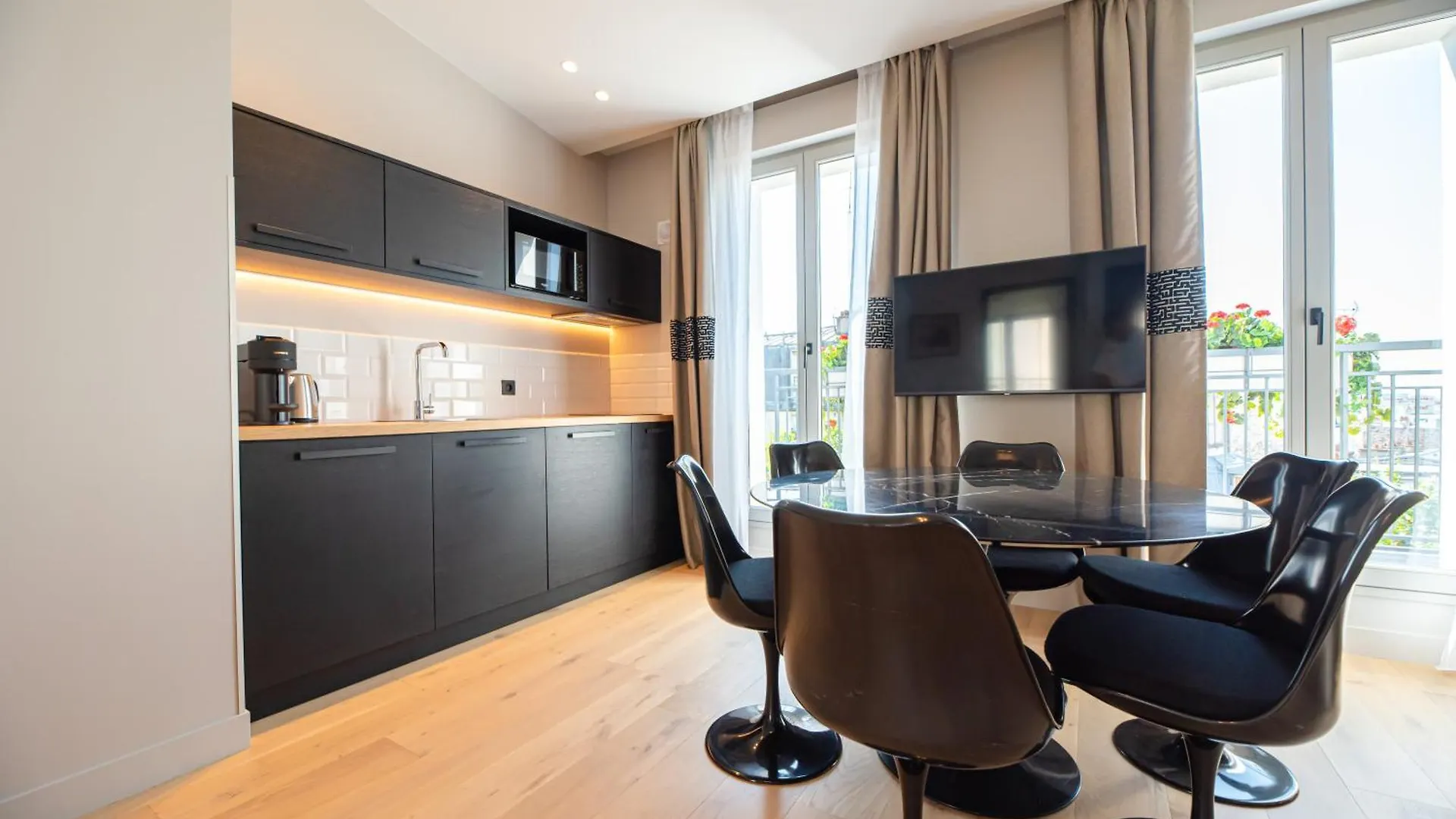 شقة Demeure Montmartre باريس فرنسا